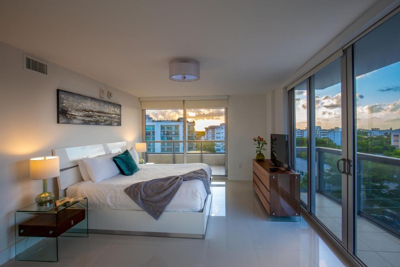 Acqua Bay Luxury Apartments Bay Harbor Islands Bagian luar foto